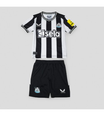 Lacne Dětský Futbalové dres Newcastle United 2023-24 Krátky Rukáv - Domáci (+ trenírky)